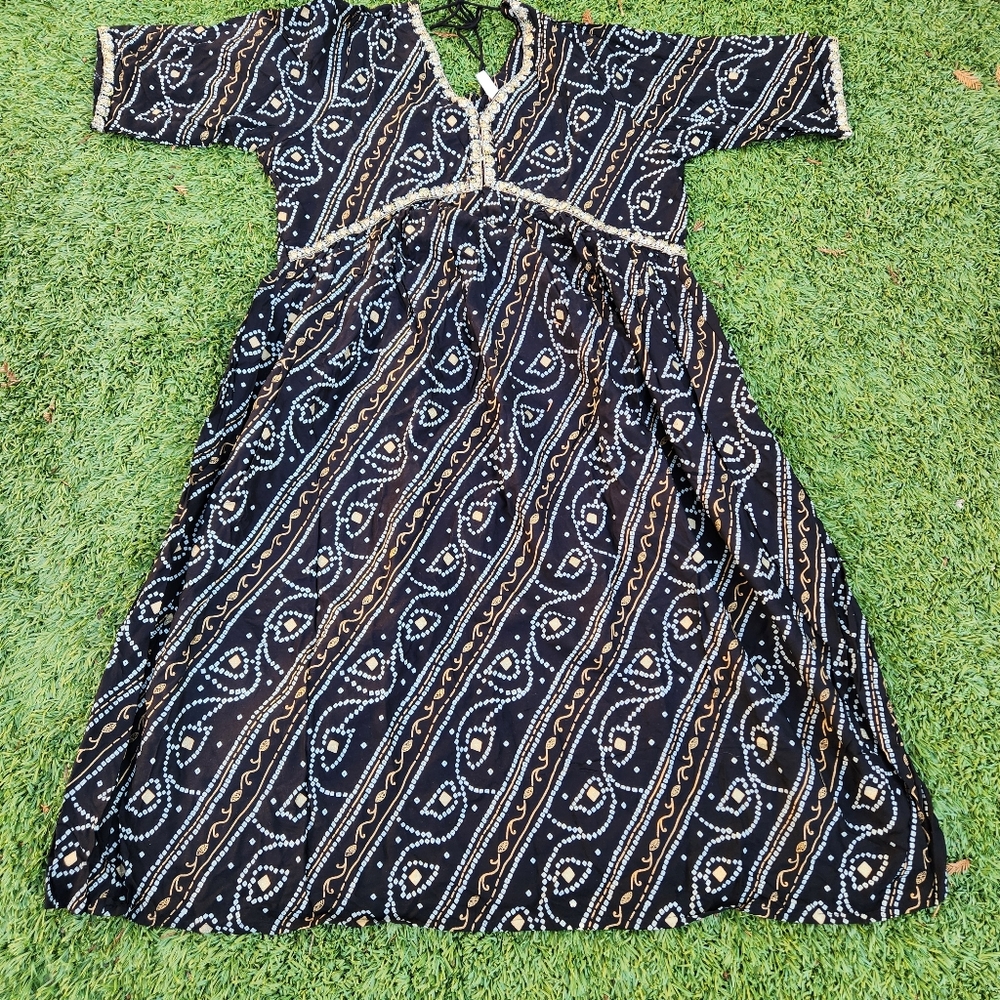 Elegant Black and Gold Women's Kurta With Palazzo And Dupatta